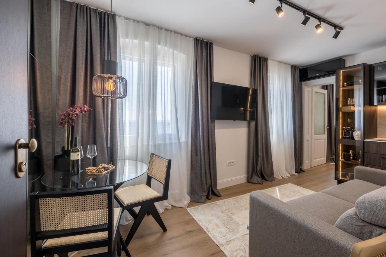 Palazzo Romano Suite 1 Σπλιτ Εξωτερικό φωτογραφία